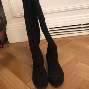 Knee length black suede aldo boots